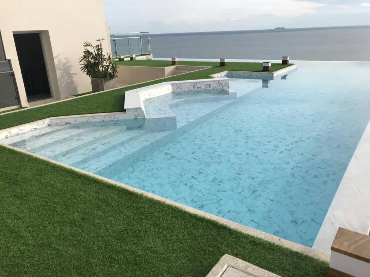 The Andromeda Condominium Seaview Pattaya Bagian luar foto